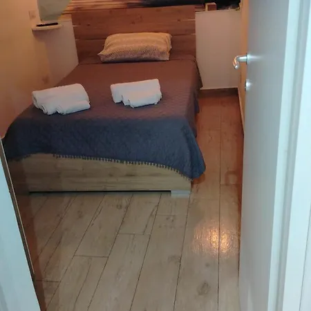 Casa Mattya Apartment *